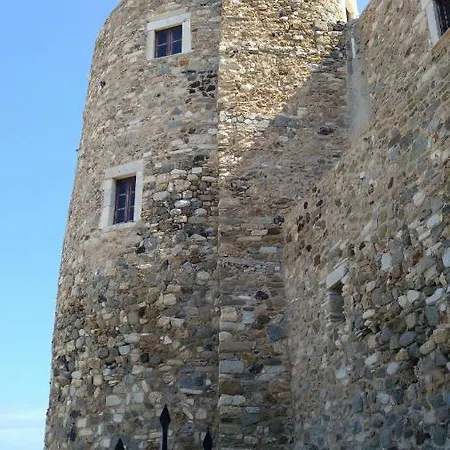 Castro 1204 Naxos City